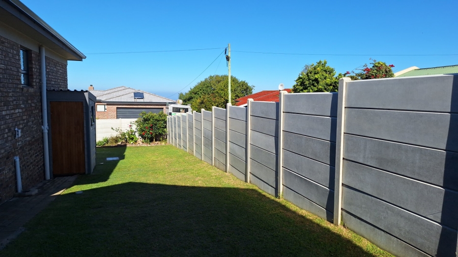 2 Bedroom Property for Sale in Dana Bay Western Cape